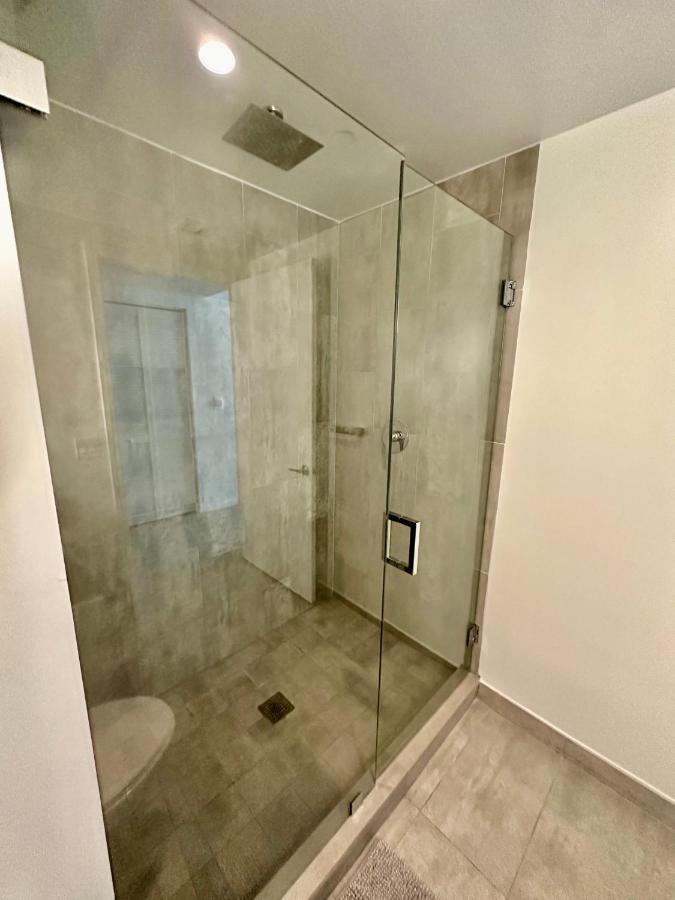 Beautiful Downtown Ocean View. Apartment Miami Exterior foto